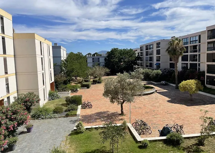 T2 Renove, 4 Couchages, Proche Et Port, Balcon, Parking Securise, St-cyprien - Fr-1-106-55 Saint-Cyprien (Pyrenees-Orientales)