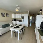 T2 Rénové, 4 Couchages, Proche Et Port, Balcon, Parking Sécurisé, St-cyprien - Fr-1-106-55