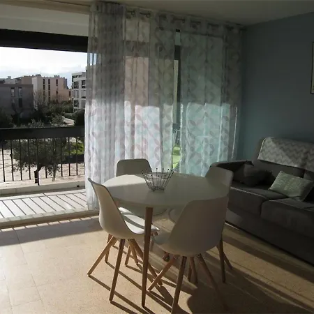 T2 Renove, 4 Couchages, Proche Et Port, Balcon, Parking Securise, St-cyprien - Fr-1-106-55 * Saint-Cyprien (Pyrenees-Orientales)