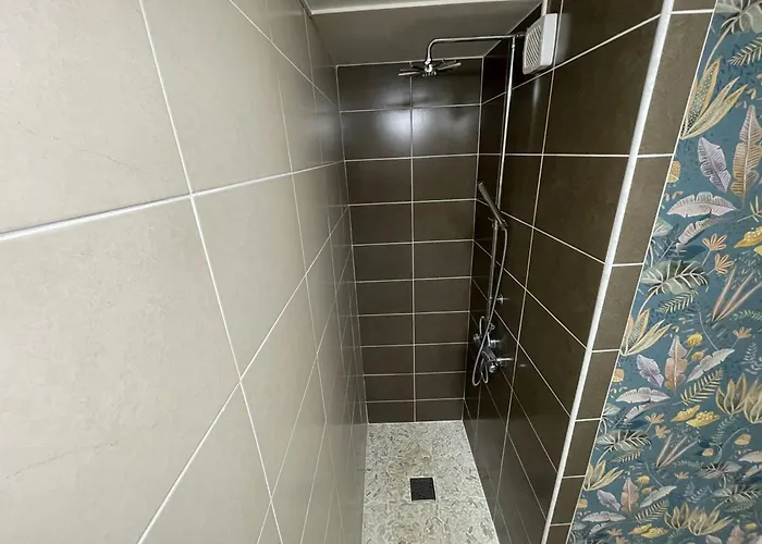 Appartement T2 Rénové, 4 Couchages, Proche Et Port, Balcon, Parking Sécurisé, St-cyprien - Fr-1-106-55 *
